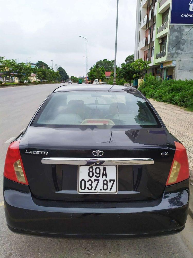 Nhà bán Daewoo Lacetti EX đời 2005, màu đen số sàn