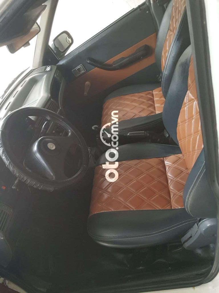 Cần bán Daewoo Cielo đời 1995, màu trắng, nhập khẩu