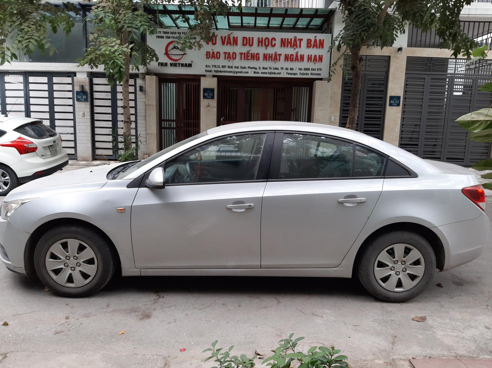 Cần bán xe Daewoo Lacetti Se đời 2009, màu bạc, nhập khẩu nguyên chiếc, xe gia đình