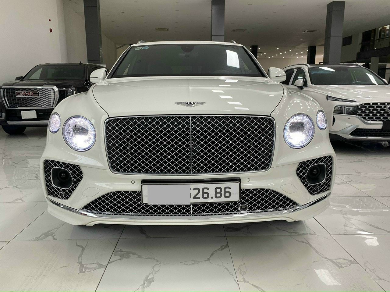 Xế hộp sang trọng lịch lãm đẳng cấp thời thượng