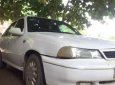 Cần bán lại xe Daewoo Cielo đời 1996, màu trắng, giá tốt