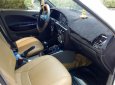 Bán xe Daewoo Nubira 1.6MT đời 2002, màu trắng xe gia đình, giá tốt