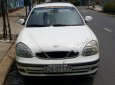Bán xe Daewoo Nubira 1.6MT đời 2002, màu trắng xe gia đình, giá tốt