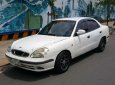 Bán xe Daewoo Nubira 1.6MT đời 2002, màu trắng xe gia đình, giá tốt