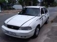 Cần bán Daewoo Cielo đời 1995, màu trắng, nhập khẩu giá cạnh tranh