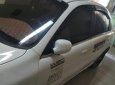 Cần bán lại xe Daewoo Lanos năm sản xuất 2003, màu trắng xe gia đình