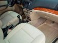 Cần bán lại xe Daewoo Gentra MT đời 2010, màu bạc, 1 chủ sử dụng