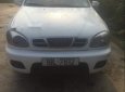 Cần bán gấp Daewoo Lanos sản xuất 2001, màu trắng, giá tốt