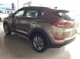 Bán xe Hyundai Tucson loại xe đời 2019, màu nâu giá cạnh tranh