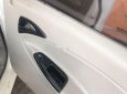 Bán xe Daewoo Nubira đời 2003, màu trắng, giá tốt