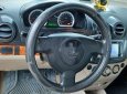 Xe Daewoo Gentra MT sản xuất năm 2007, màu đỏ