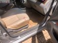 Cần bán gấp Daewoo Lacetti năm sản xuất 2005, màu bạc còn mới