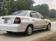 Cần bán gấp Daewoo Nubira sản xuất 2003, màu trắng xe gia đình giá cạnh tranh