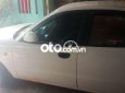 Cần bán xe Daewoo Nubira đời 2002, màu trắng