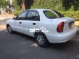 Cần bán xe Daewoo Lanos đời 2004, màu trắng