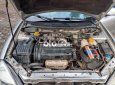 Cần bán gấp Daewoo Nubira đời 2002, màu bạc
