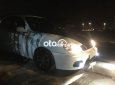 Bán xe Daewoo Lanos MT sản xuất 2002, màu trắng, giá tốt
