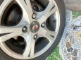 Xe gia đình hoặc tập lái