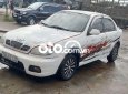 Xe màu trắng, xe nhập