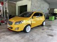 Màu vàng, xe nhập
