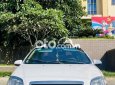 Xe 5 chỗ, đã vô nhiều đồ chơi