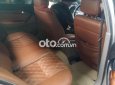 Nhà mình cần bán chiếc xe đang đi