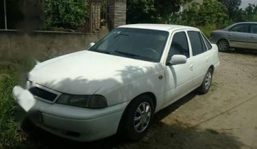 Cần bán xe Daewoo Cielo năm 1997, bình ắc quy mới