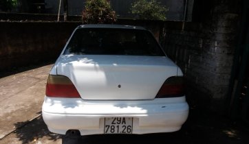 Cần bán xe Daewoo Cielo đời 1996, màu trắng