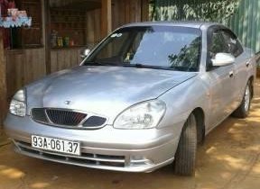 Bán Daewoo Nubira 2 sản xuất 2002, màu bạc 