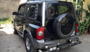 Bán xe Daewoo Karando đời 1999, màu đen, nhập khẩu nguyên chiếc