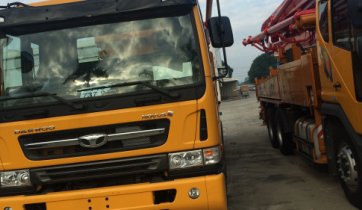 Cần bán Daewoo Winstorm MT đời 2015, màu vàng