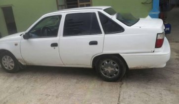 Bán Daewoo Cielo đời 1997, màu trắng, giá tốt