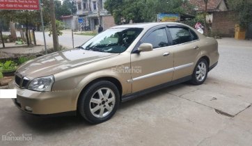 Cần bán Daewoo Magnus đời 2004 giá rẻ