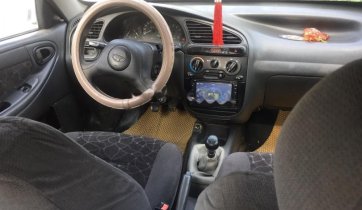 Bán ô tô Daewoo Lanos Sx đời 2000, màu bạc, 75tr