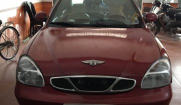 Cần bán lại xe Daewoo Nubira 1.6 MT sản xuất 2002, màu đỏ, giá tốt