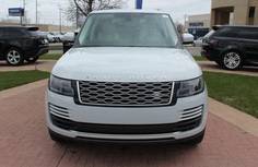 Land Rover Range Rover HSE 3.0 sản xuất 2018 model 2019 nhập Mỹ, đủ kịch đồ