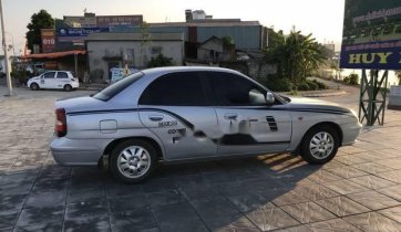 Cần bán Daewoo Nubira năm 2000, màu bạc, giá 70tr