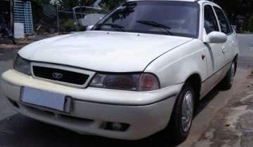 Cần bán Daewoo Cielo năm sản xuất 1996, màu trắng, xe nhập