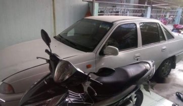 Bán xe Daewoo Cielo năm sản xuất 1996, màu trắng, giá 45tr 