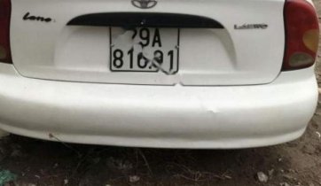 Cần bán xe Daewoo Lanos SX sản xuất năm 2000, màu trắng