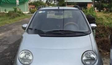 Cần bán gấp Daewoo Matiz SE năm sản xuất 2000, màu bạc, 68tr
