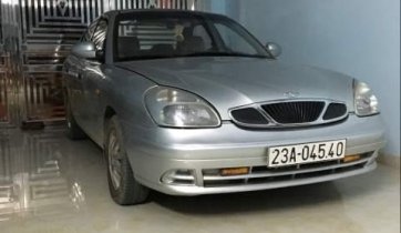 Bán Daewoo Nubira năm 2001, màu bạc, xe nhập