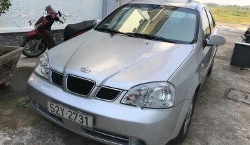 Bán xe Daewoo Lacetti EX Sx 2005, số tay, máy xăng, màu bạc, nội thất màu xám, odo 80000 km