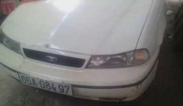 Bán xe Daewoo Cielo đời 1995, màu trắng, xe nhập xe gia đình