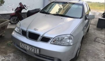 Cần bán gấp Daewoo Lacetti đời 2005, màu bạc, nhập khẩu nguyên chiếc