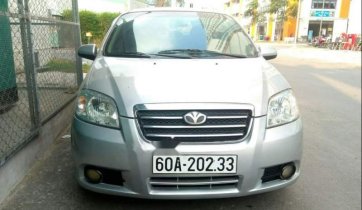 Cần bán xe Daewoo Gentra MT sản xuất 2010, màu bạc 