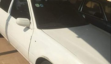 Bán xe Daewoo Cielo đời 2000, màu trắng, xe nhập
