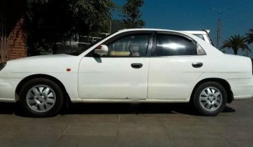 Cần bán lại xe Daewoo Nubira năm 2003, màu trắng, nhập khẩu giá cạnh tranh