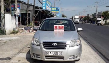 Cần bán xe Daewoo Gentra MT 2009, màu bạc, xe còn đẹp