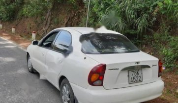 Cần bán Daewoo Lanos SX đời 2005, màu trắng